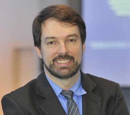 FERNANDO SCHULER